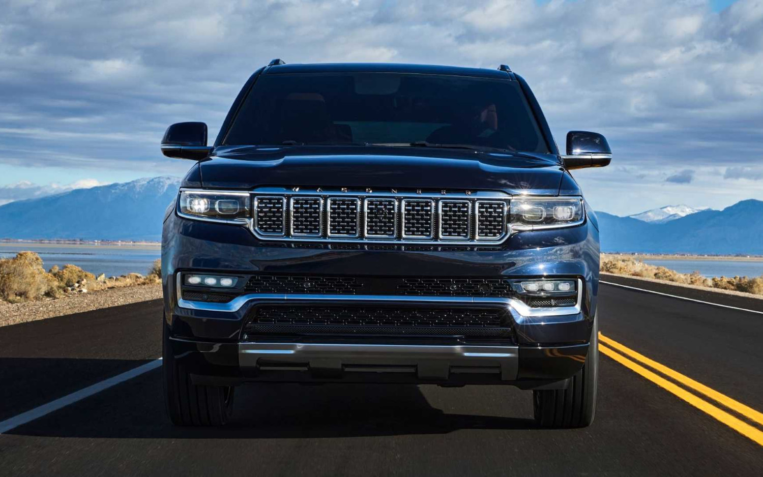 Jeep Grand Wagoneer Obsidian 2022 Suv Drive